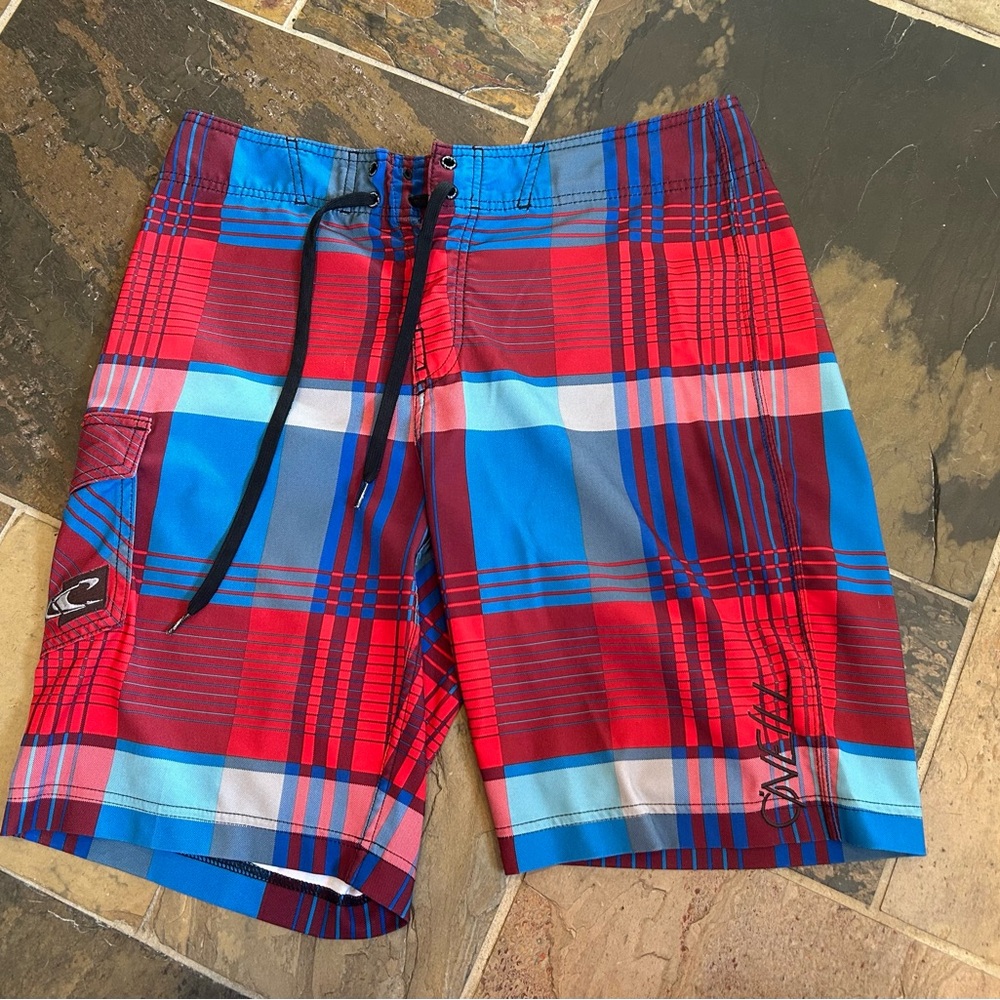 O’Neill Board Shorts size 31. Red & Blue. Excellent used condition.